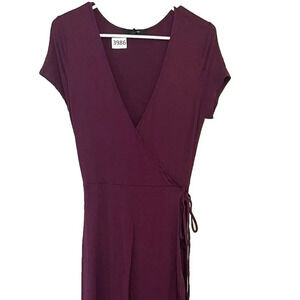 Forever 21 Maroon Maxi Dress Large Purple Red Faux Wrap V-Neck Minimal Classic